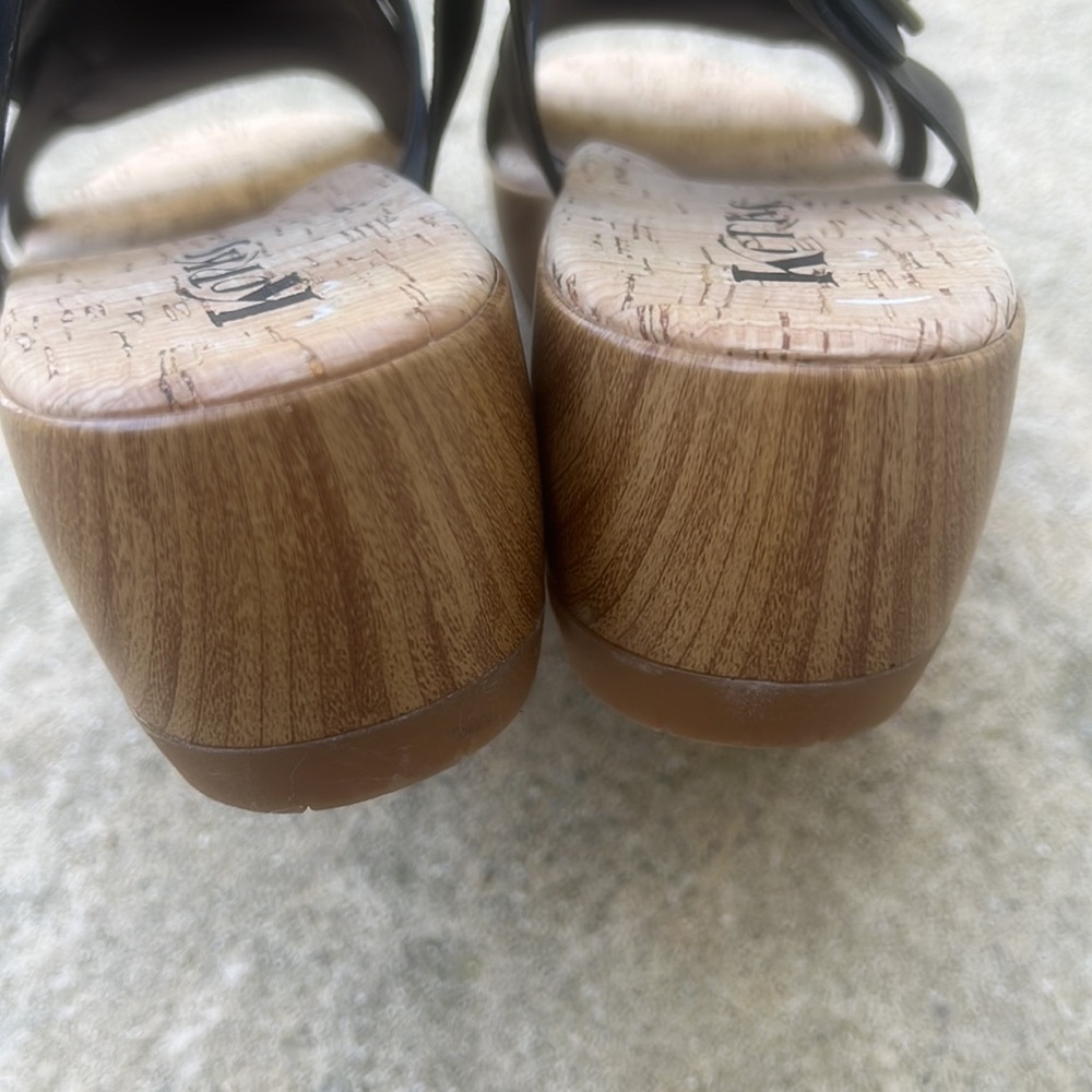 Korks Black Platform Toe Loop Sandals Women's Siz… - image 5